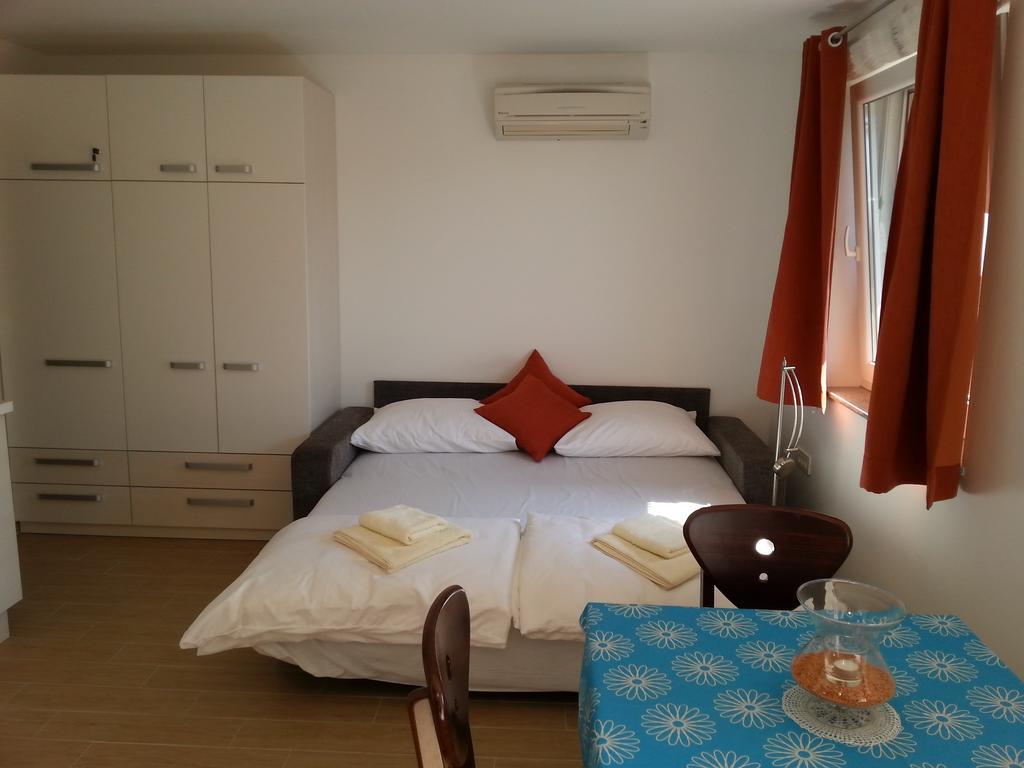 Summer Delight Apartments Savudrija Bagian luar foto