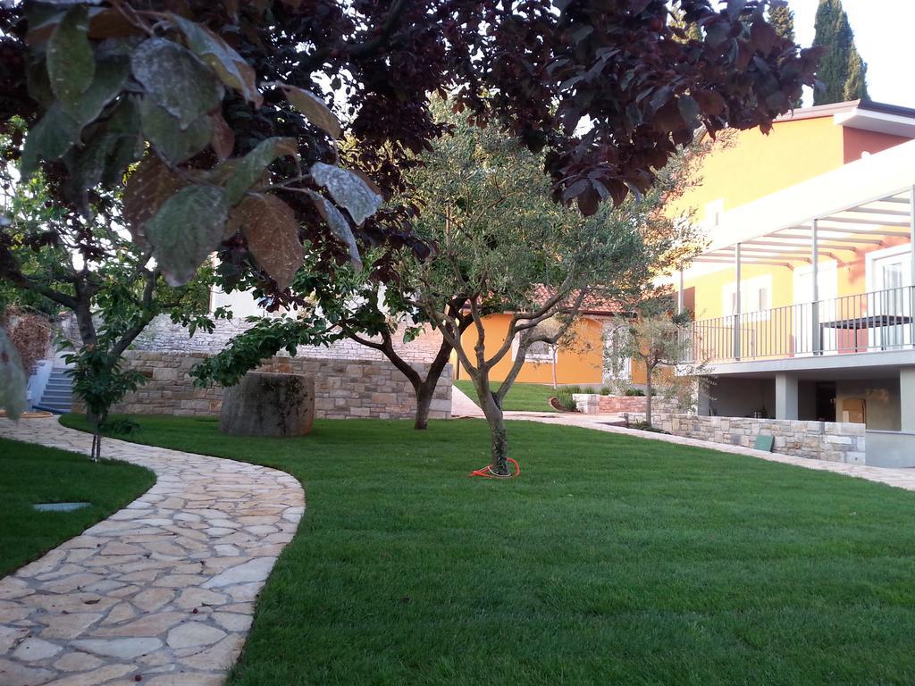 Summer Delight Apartments Savudrija Bagian luar foto