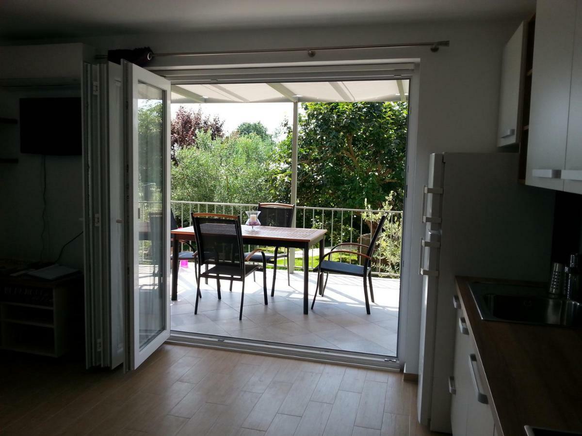 Summer Delight Apartments Savudrija Bagian luar foto